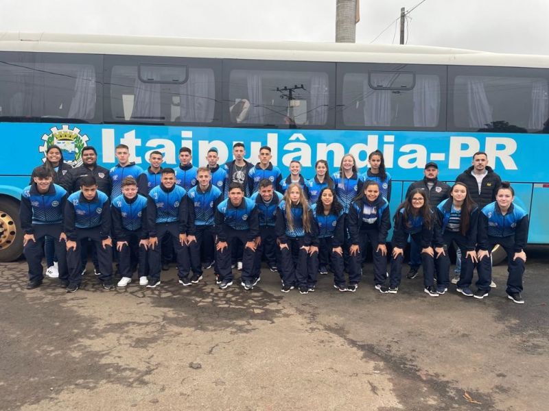 Futsal Sub-17 de Itaipulândia embarca para a etapa dos JOJUPS em Palotina
