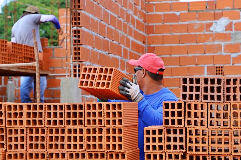 Construção civil cresce 159% e impulsiona geração de empregos no setor