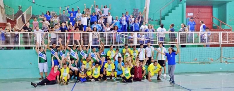Escola Multi-Educar participa de amistoso de futebol com a APAE de Matelândia; Promoção de integração e alegria